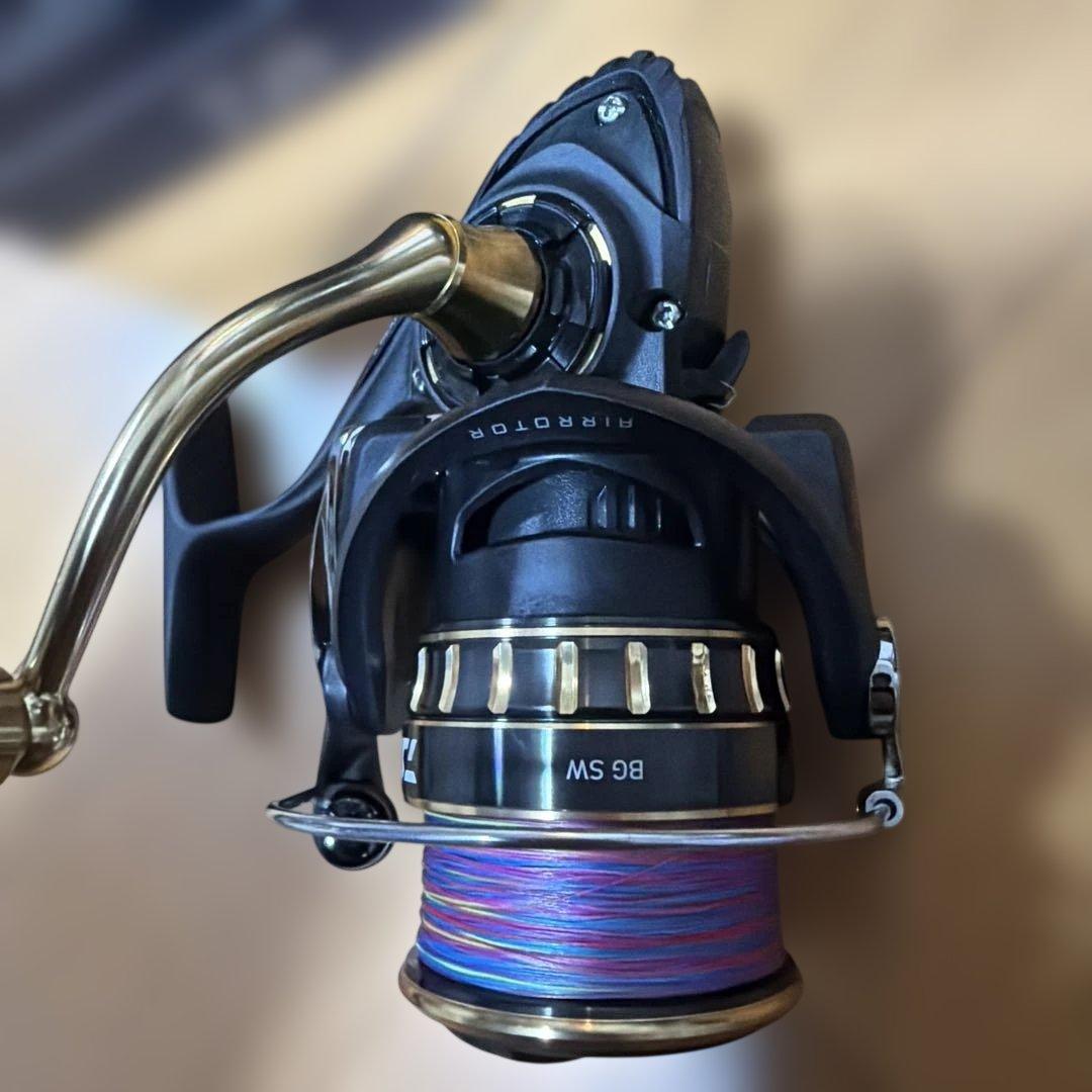 美品 DAIWA 23 BG SW 4000D-CXH
