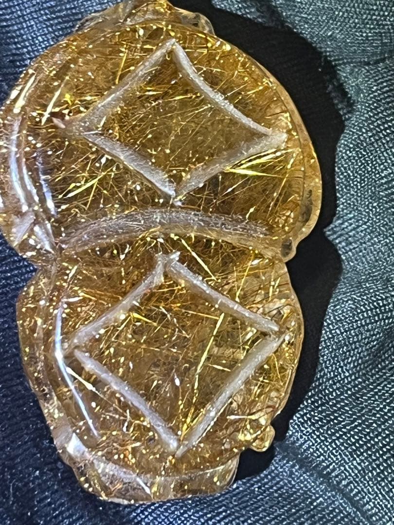 貔貅　置物　流星群　ルチルクォーツ　ヒキュウ　金運　天然石　財運