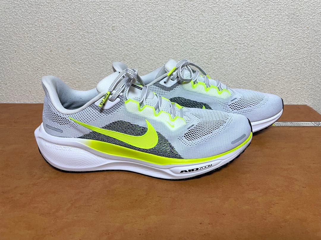 美品 NIKE ナイキ エアズーム ペガサス41 28.0cmランニングシューズ