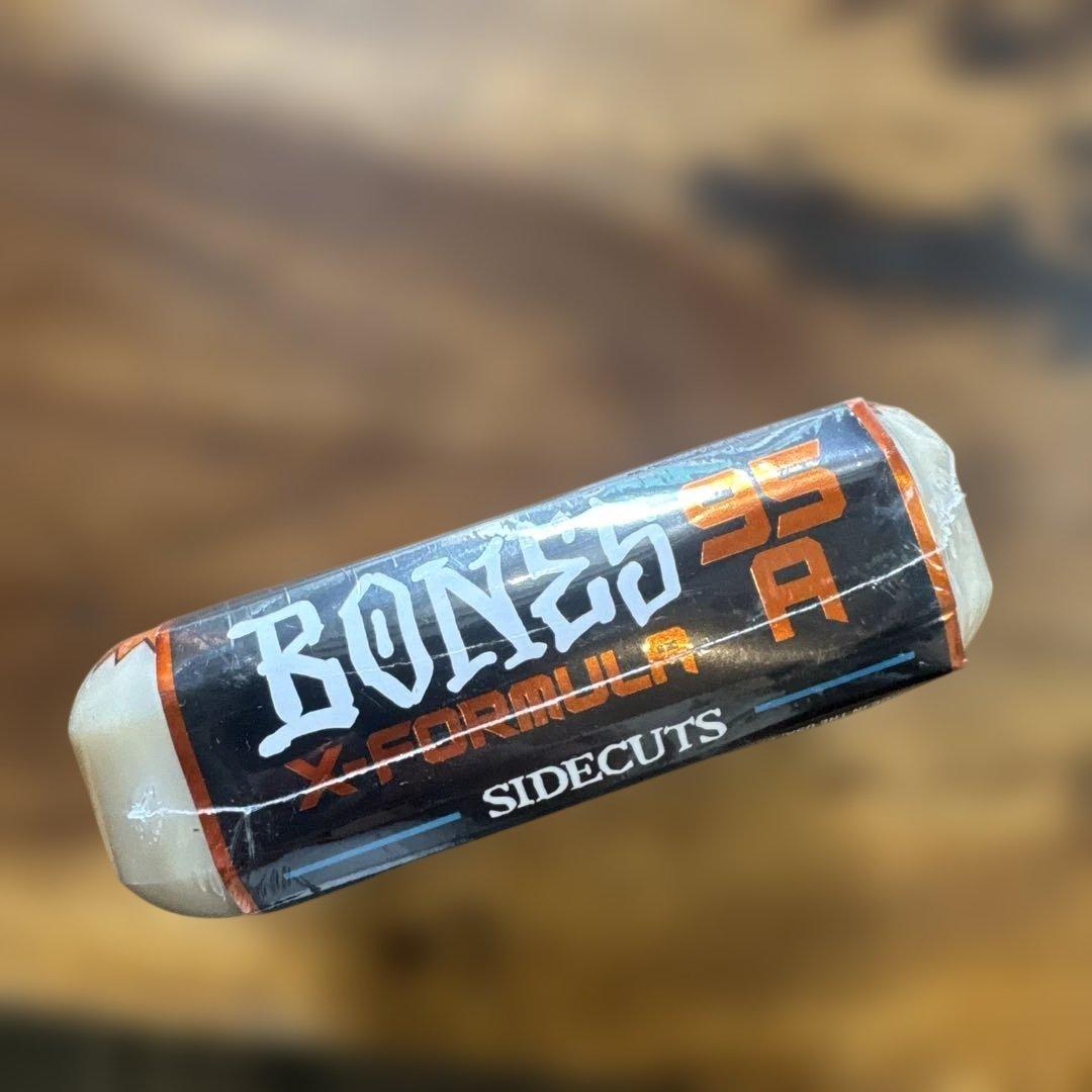 BONES X-FORMULA 54mm 95A ウィール4個入り定価9,680
