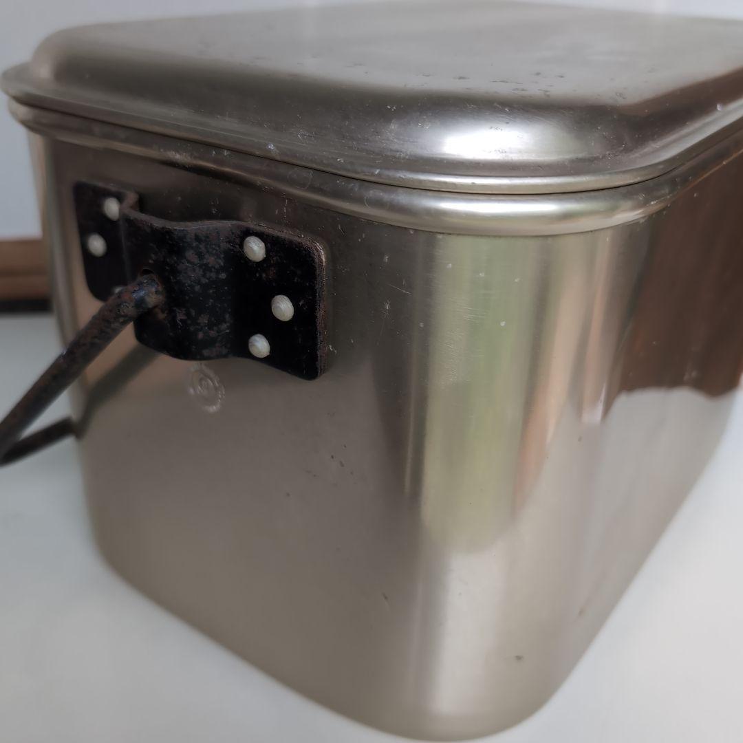 ツールボックス　　金属製　　ブロカント