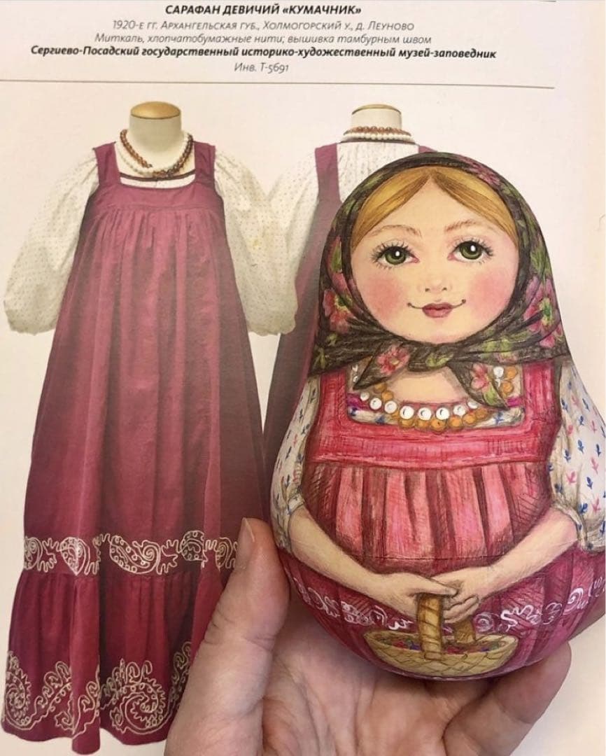 ロシア雑貨☆伝統衣装起き上がりこぼし♪マトリョーシカ タチアナ作