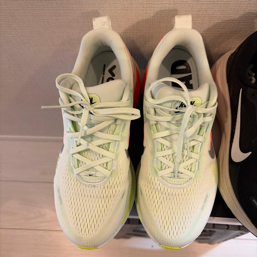 NIKEボメロ18 ナイキ 26cm VOMERO2 ランニングシューズ