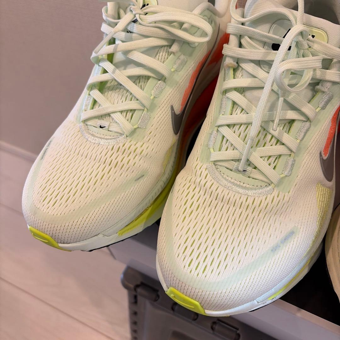 NIKEボメロ18 ナイキ 26cm VOMERO2 ランニングシューズ