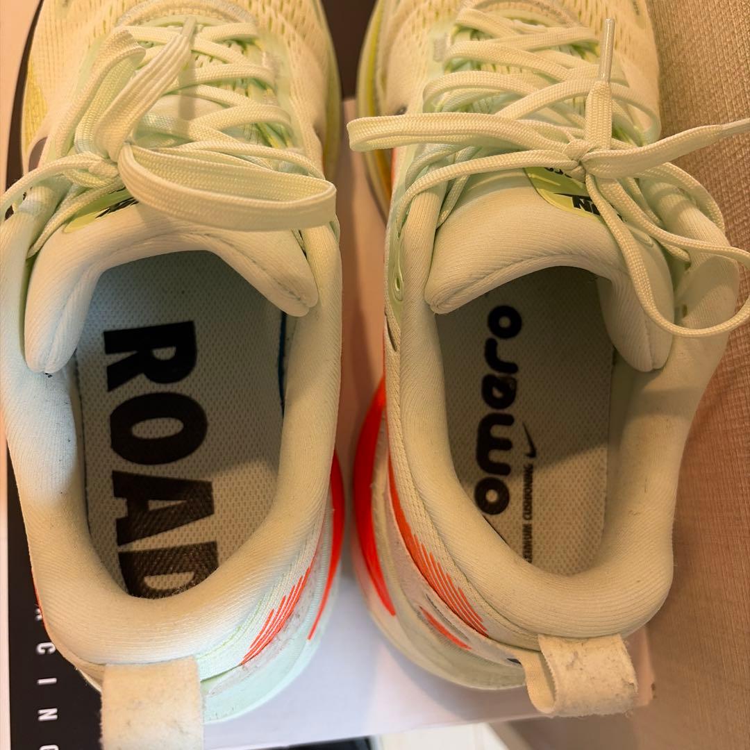 NIKEボメロ18 ナイキ 26cm VOMERO2 ランニングシューズ