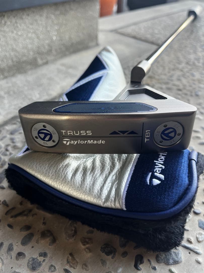 TaylorMade TRUSS TB1 パター おまけグリップ付き