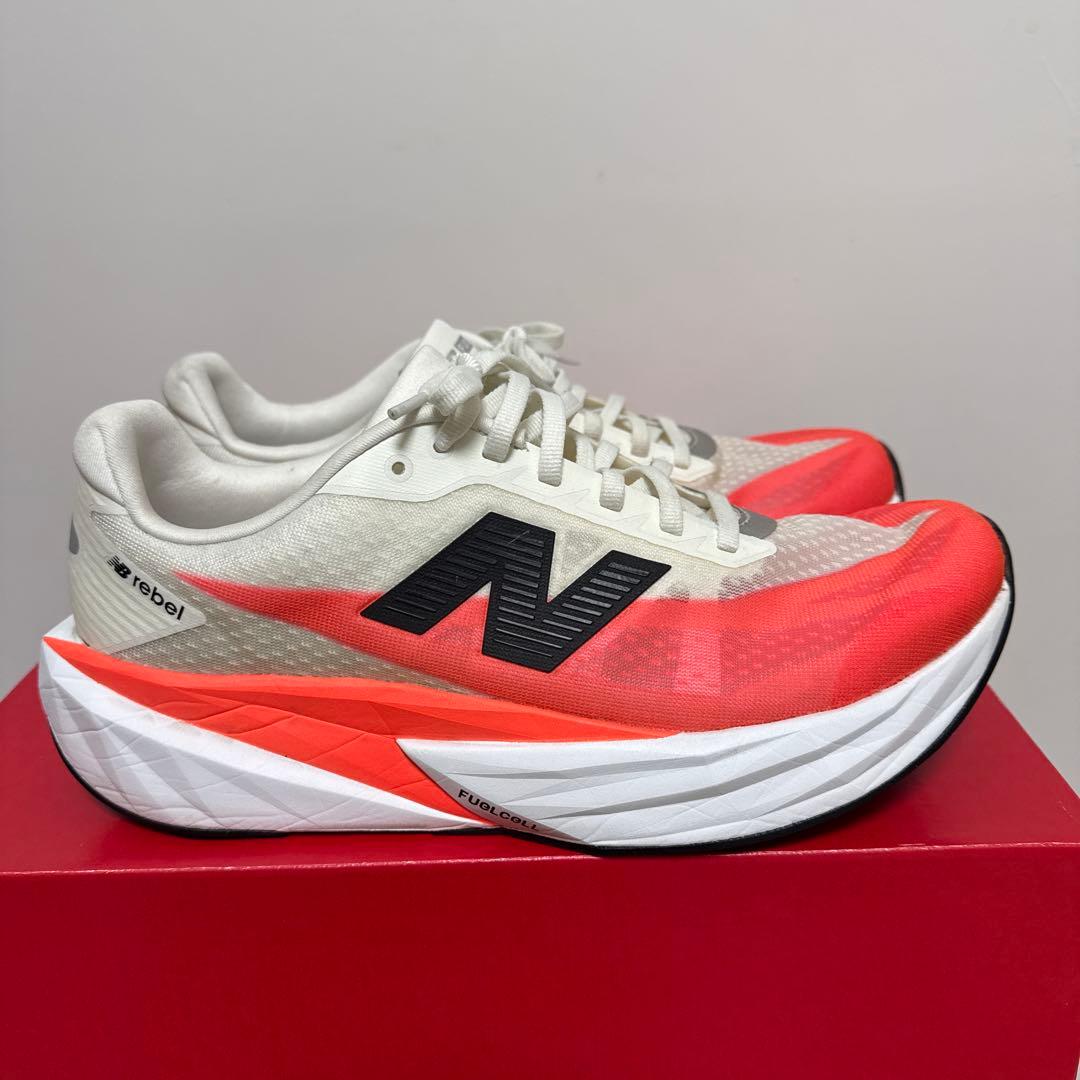 new balance fuelcell rebel5 オレンジ 27.5cm