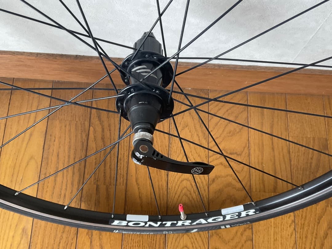 BONTRAGER 完組ホイールとホイールバッグ