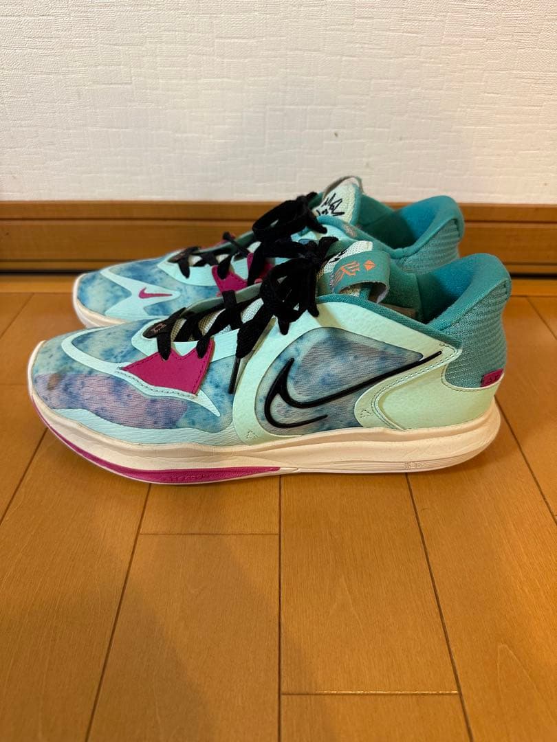シューズ(男性用) ymsyNIKE kyrie5 low Community EP